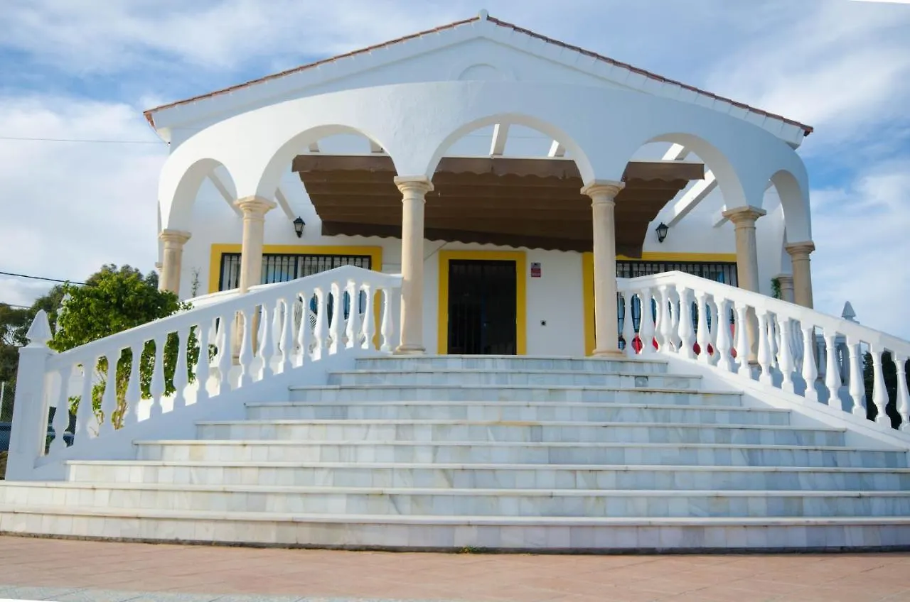 Villa El Dorado Estepona 0*,  İspanya